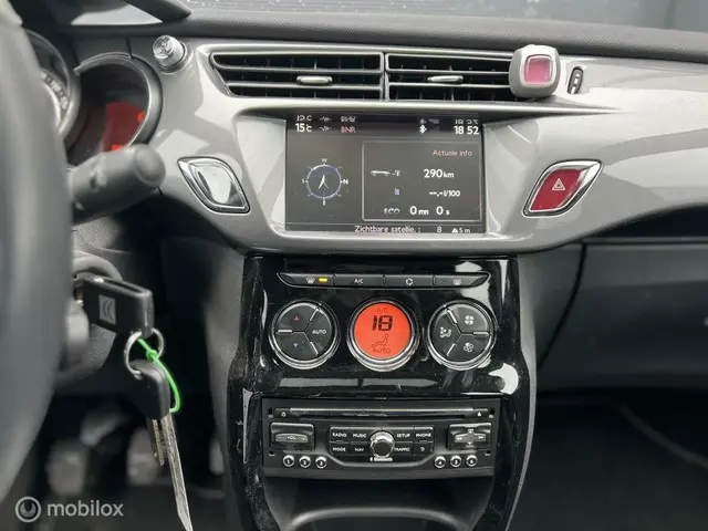 Citroën C3 1.6 e-HDi |AIRCO|NAVI|PDC|LED|ALCANTARA| 2013 Diesel 23