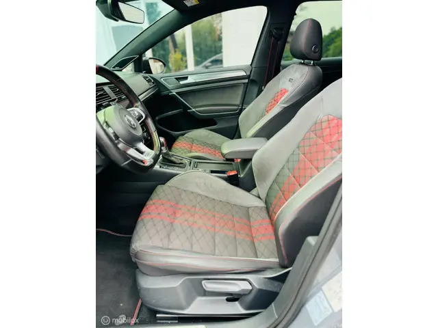 Volkswagen Golf 2.0 TSI GTI TCR 2019 Benzine 20
