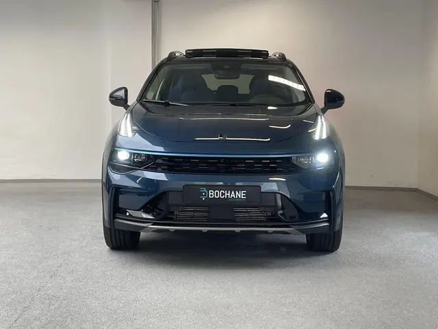 Lynk & Co 01 1.5 2022 Hybride Benzine 8