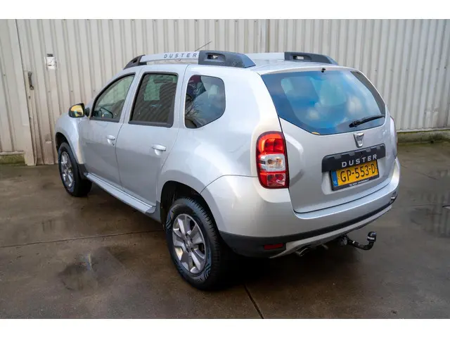 Dacia Duster 1.2 TCe 4x2 Lauréate 2015 Benzine 10