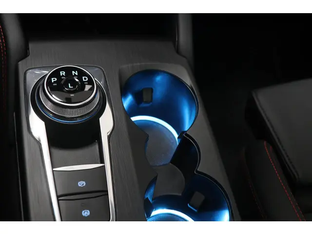 Ford Kuga 2.5 PHEV ST-Line X 2025 Hybride Benzine 39