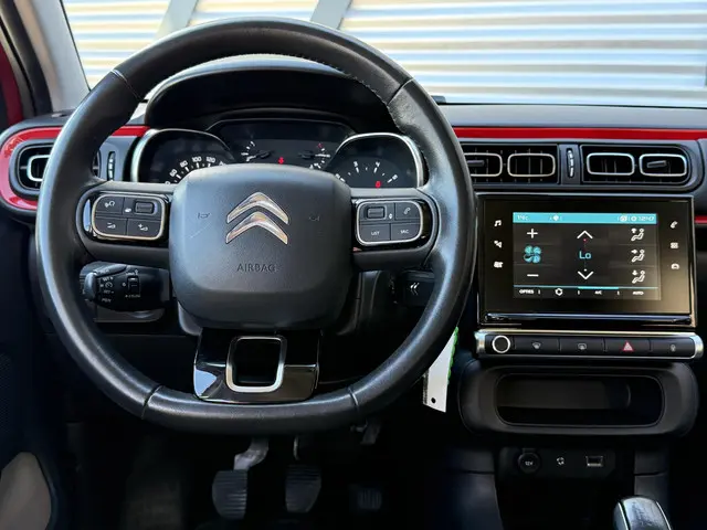 Citroën C3 1.2 PureTech S&S Shine 2017 Benzine 2