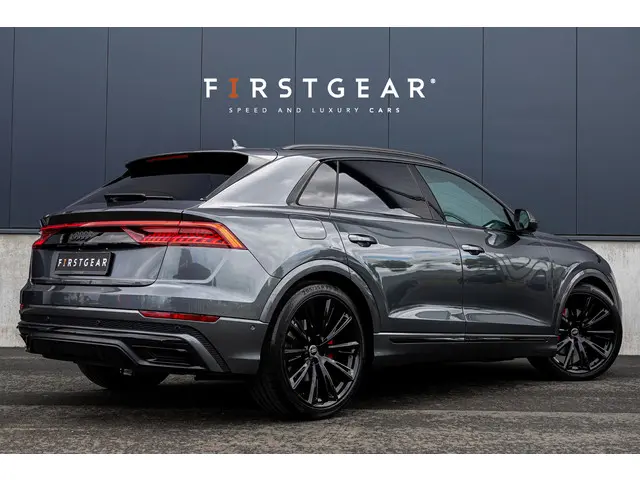 Audi Q8 2
