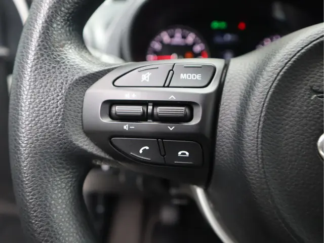 Kia Picanto 1.0 DPi 2021 Benzine 24