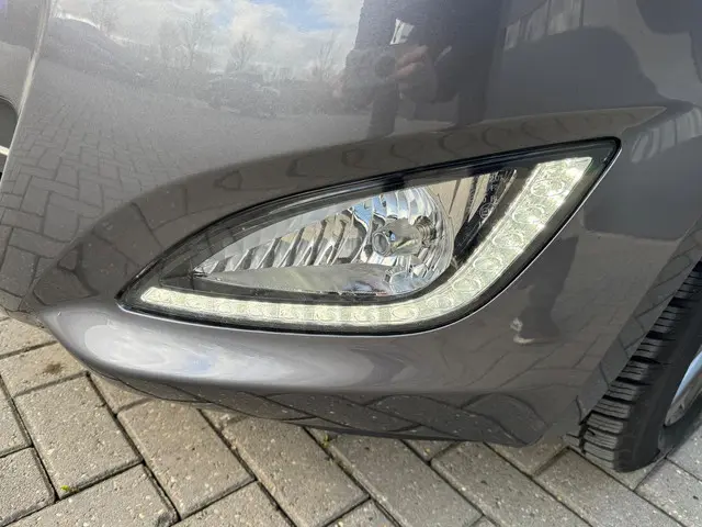 Hyundai i20 1.2 HP i-Motion / Led / Airco 2014 Benzine 16
