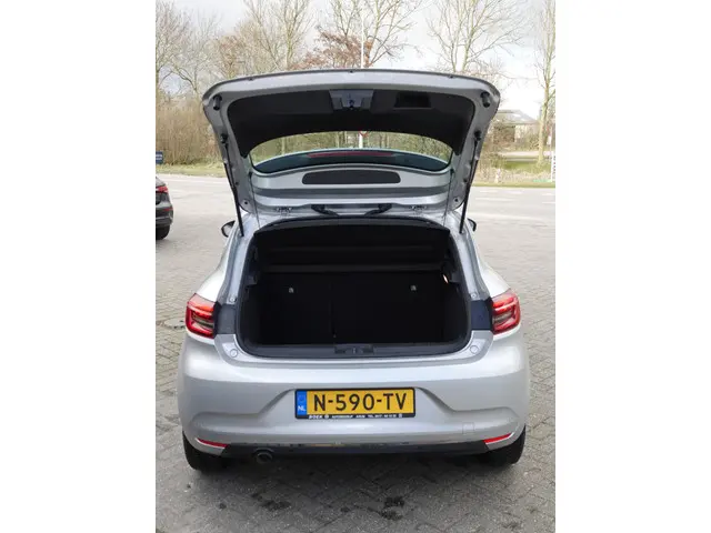 Renault Clio 1.0 TCe 90PK Intens 2022 Benzine 9