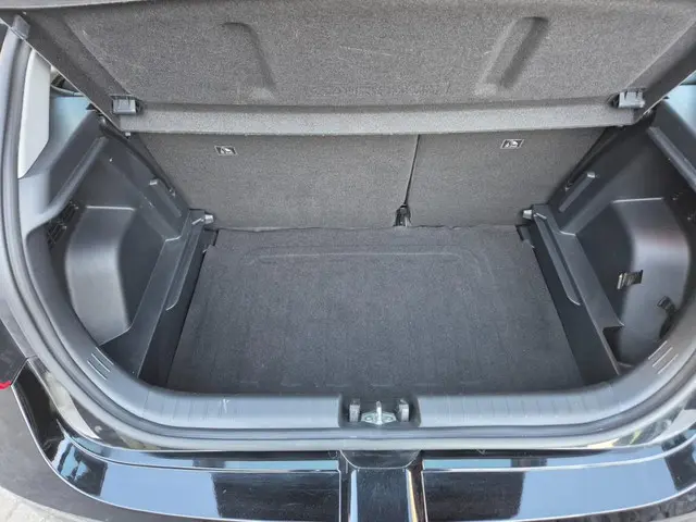 Hyundai i20 1.2 MPI i-Motion 2021 Benzine 12