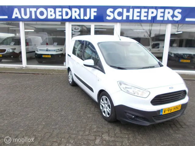 Ford Transit Courier 1.5 TDCI Ambiente 2015 Diesel 2