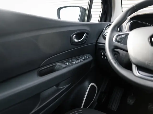 Renault Captur 0.9 TCe Zen 2018 Benzine 23