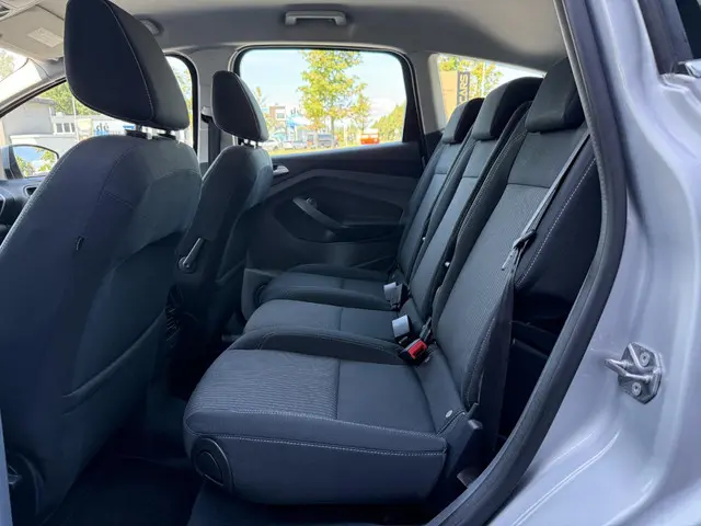 Ford C-MAX 1.0 Titanium 2014 Benzine 10