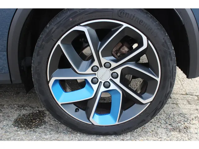 Lynk & Co 01 1.5 Schuifdak enz,enz, 2021 Hybride Benzine 9