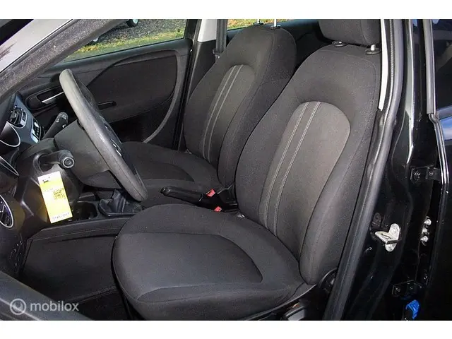 Fiat Punto Evo 1.2 Pop Airco 88.065km Nap! 2013 Benzine 8