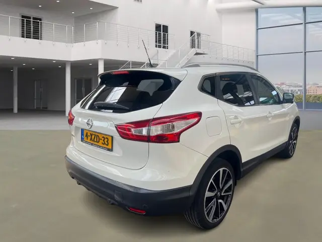 Nissan QASHQAI 1.2 Tekna / NL PRIJS 8001 2014 Benzine 3