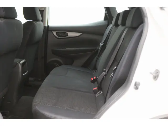 Nissan QASHQAI 1.2 Visia 2014 Benzine 13