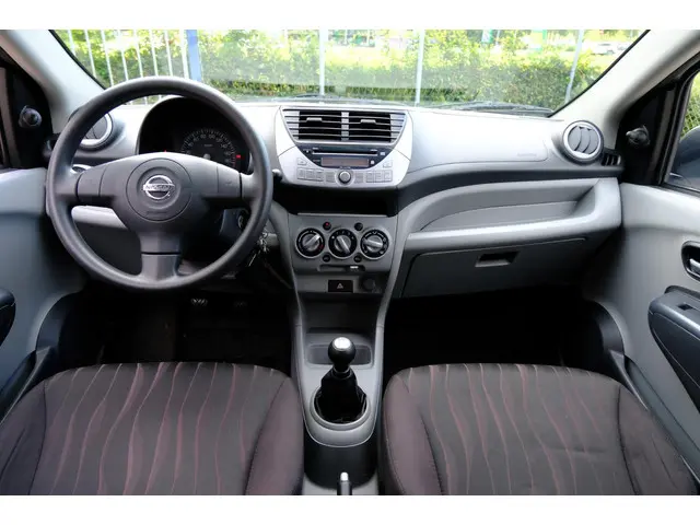 Nissan Pixo 1.0 Look 5-drs Airco|LMV 2012 Benzine 11