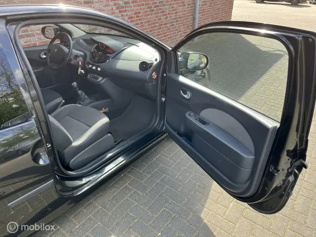 Renault Twingo 1.2 16V Dynamique 2014 Benzine 15