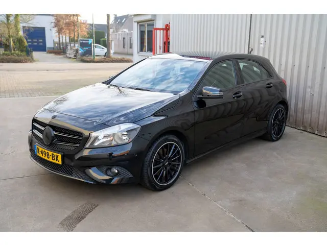 Mercedes-Benz A-Klasse 180 Prestige 2015 Benzine 6