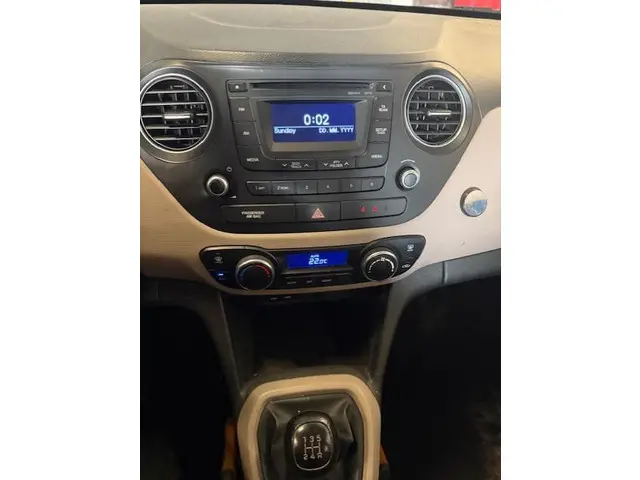 Hyundai i10 1.0i i-Motion Comfort 2017 Benzine 6