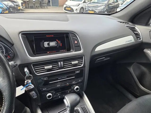 Audi Q5 2.0 TFSI q. Adr. Sp. 2017 Benzine 32