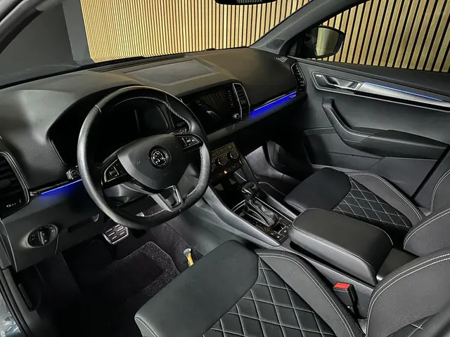 Škoda Karoq 1.5 TSI ACT Sportline Business 2020 Benzine 9