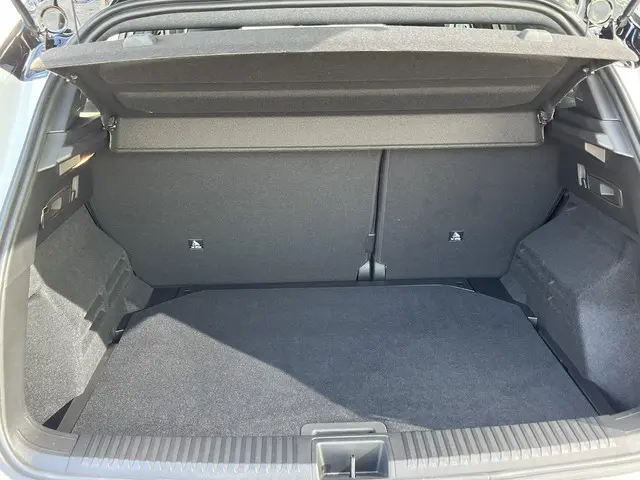 Renault Austral 1.2 TCe 160 X-tronic techno 2025 Benzine 9