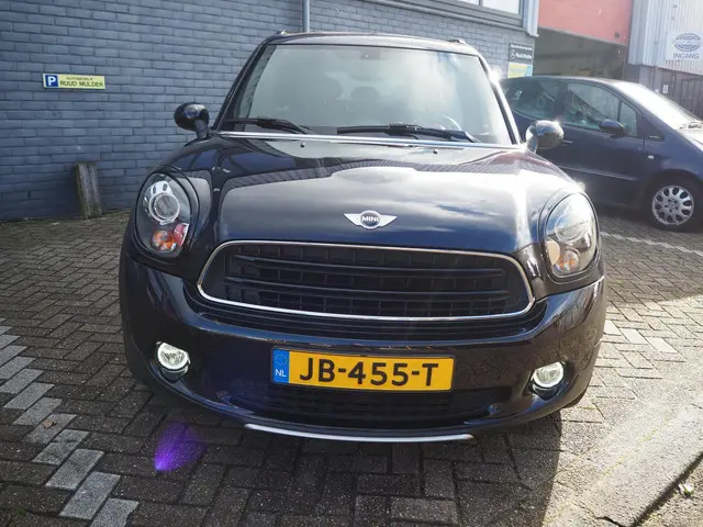 MINI Countryman Mini 1.6 Cooper Chili 2016 Benzine 8
