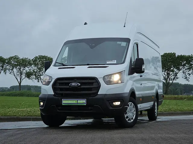 Ford Transit 2.0 2024 Diesel