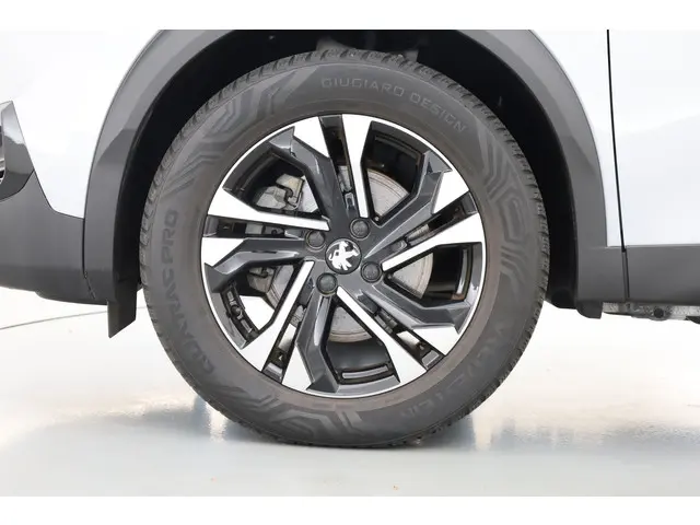 Peugeot e-2008 EV Allure Pack 50 kWh 2021 Elektrisch 22