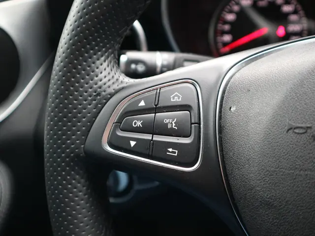 Mercedes-Benz C-Klasse Estate 180 Estate 2016 Benzine 20