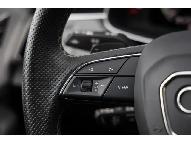 Audi Q7 55 TFSI e quattro S-Line 2022 Hybride Benzine 51