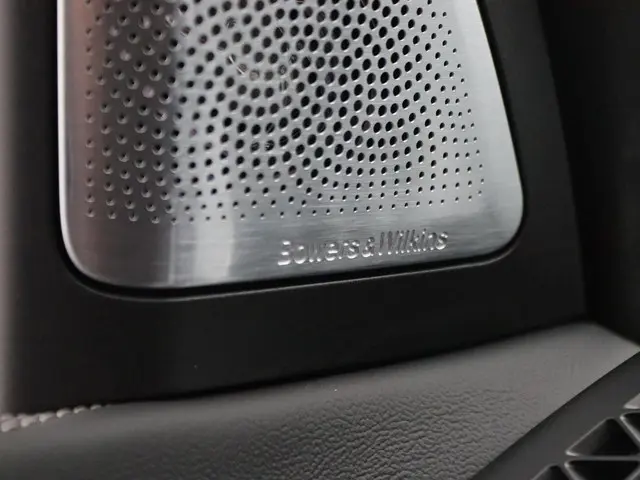 BMW X7 xDrive40i 2025 Benzine 25