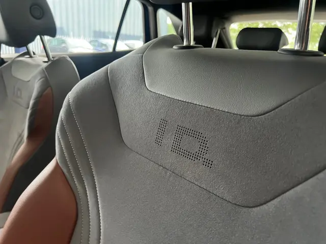 Volkswagen ID.4 First Max 77 kWh PANORAMA 2020 Elektrisch 17