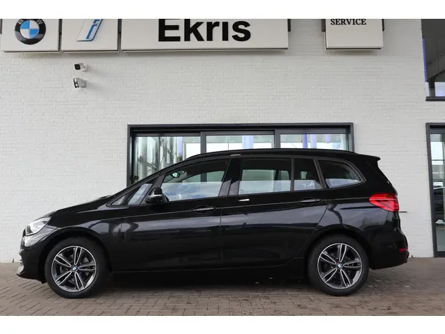 BMW 2 Serie Gran Tourer 216i 2021 Benzine 6
