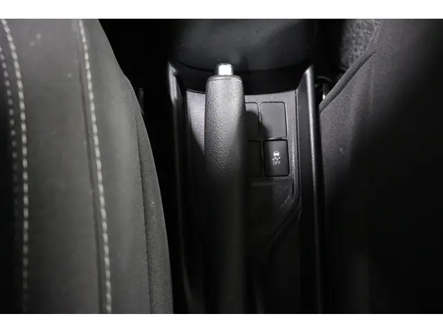 Toyota Yaris 1.0 VVT-i Comfort, 2017 Benzine 27