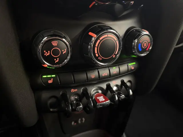 MINI One Mini 1.2 Pepper 2017 Benzine 20