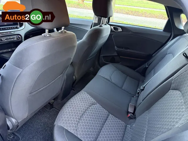 Kia Ceed 1.6 CRDi DynamicLine 2020 Diesel 18