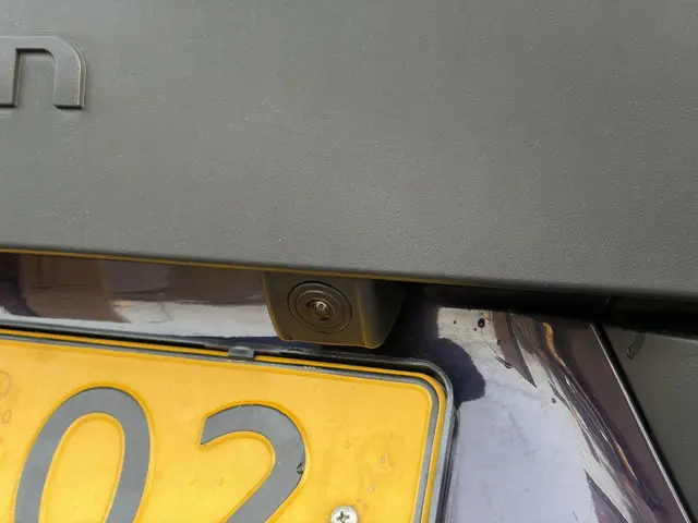 Citroën C4 Cactus 1.2 PureTech Shine 2015 Benzine 24