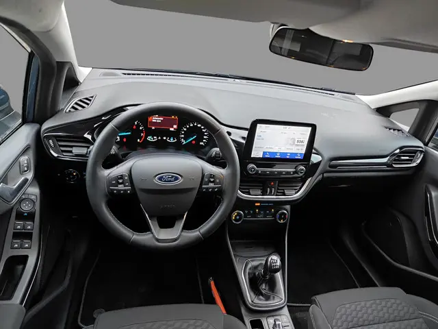 Ford Fiesta 1.0 EcoBoost Hybrid Titanium 2023 Benzine 9