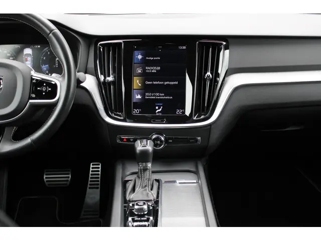 Volvo S60 T4 Automaat R-Design 2019 Benzine 41