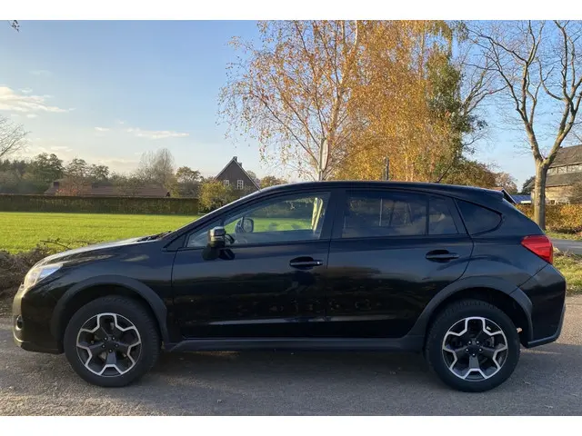 Subaru XV 2.0D Luxury AWD 2015 Diesel 2