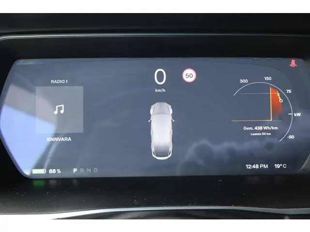 Tesla Model X 90D Base 6p. 2017 Elektrisch 23