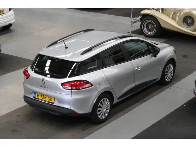 Renault Clio Estate 1.2 16V 2014 Benzine 18