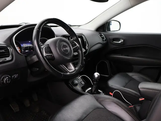 Jeep Compass 2.0 MULTIJET DIESEL 4X4 LIMITED 2018 Diesel 27