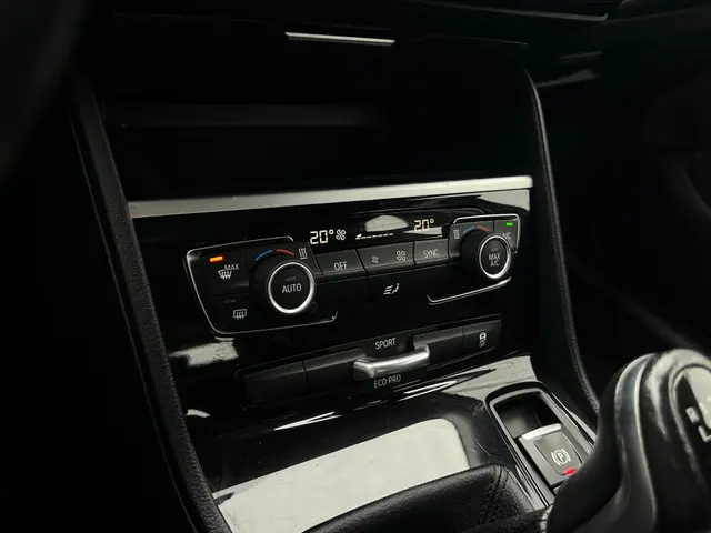 BMW 2 Serie Active Tourer 218i Executive 2015 Benzine 12