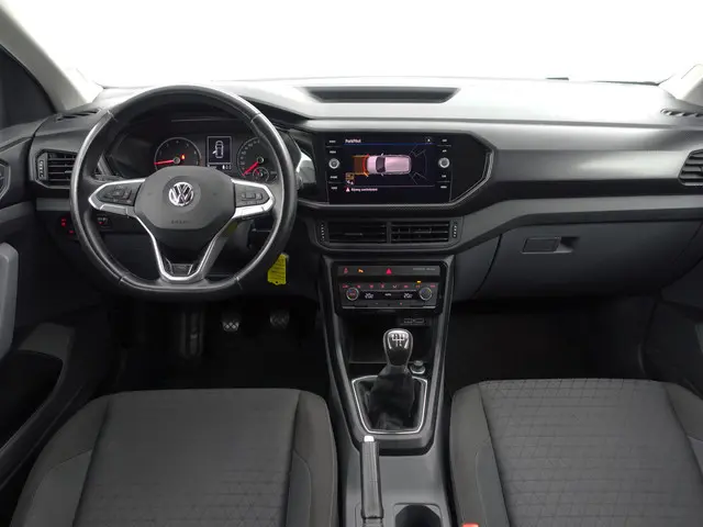 Volkswagen T-Cross 1.0 TSI R line- 2019 Benzine 7
