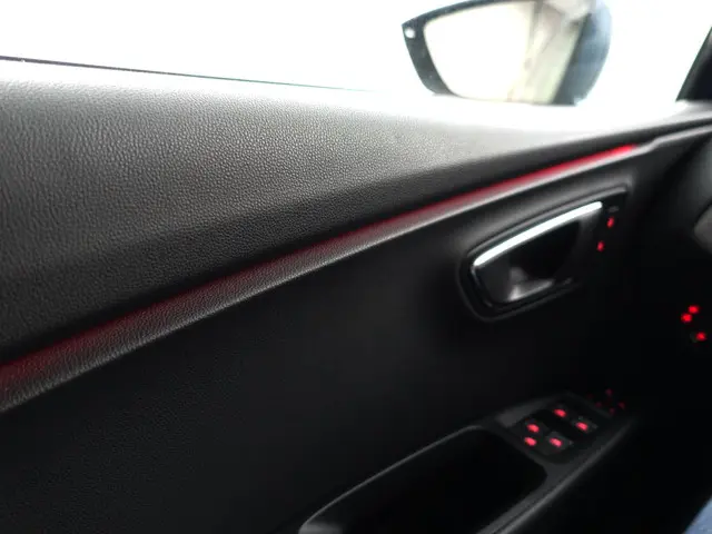 SEAT Leon 1.8 TSI FR 180pk Business- 2014 Benzine 17