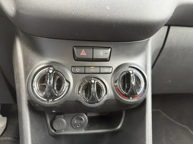 Peugeot 208 1.0 PureTech|Airco|Nieuwe riem 2015 Benzine 11