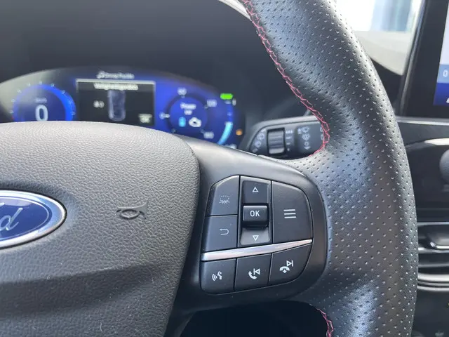 Ford Kuga 2.5 PHEV ST-Line X 2020 Hybride Benzine 13