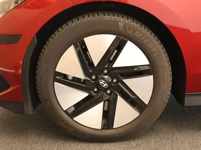 Hyundai IONIQ 6 Style 53 kWh 2024 Elektrisch 35