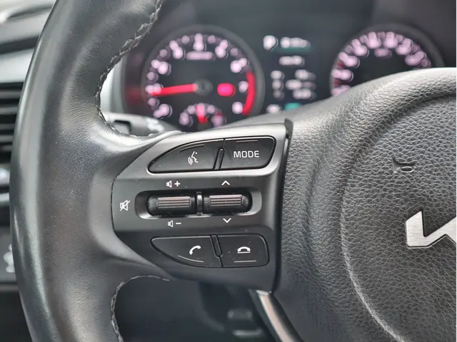 Kia Stonic 1.0 T-GDi MHEV DynamicPlusLine 2023 Benzine 13